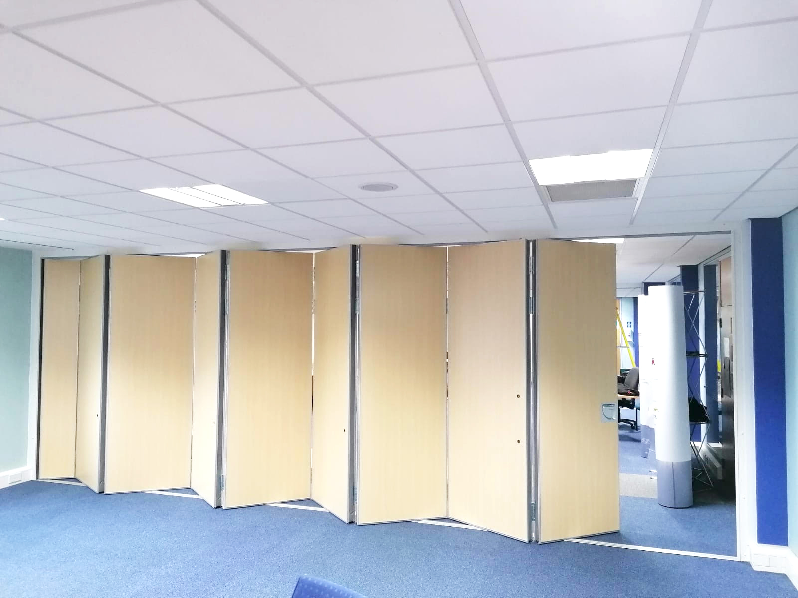 ASF100 Sliding Folding Office Partitions