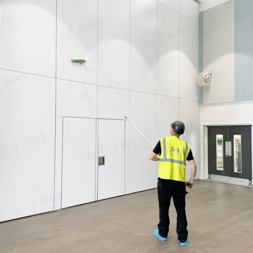 Semi automatic movable wall installations